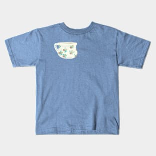 Cabbage Rose Chamber Pot Kids T-Shirt